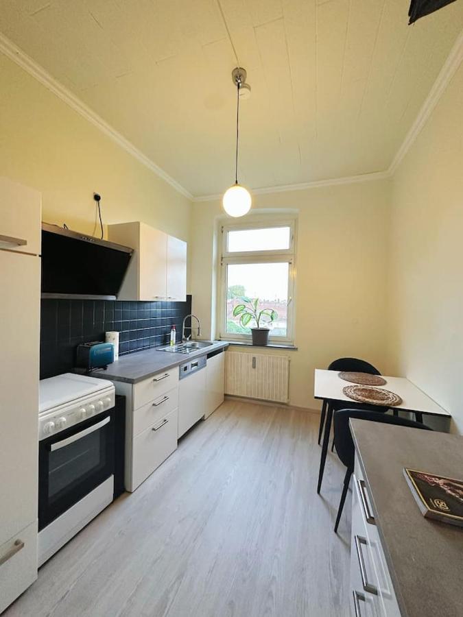 2 Schlafzimmer Waschenspuelmaschine Duisbourg Extérieur photo