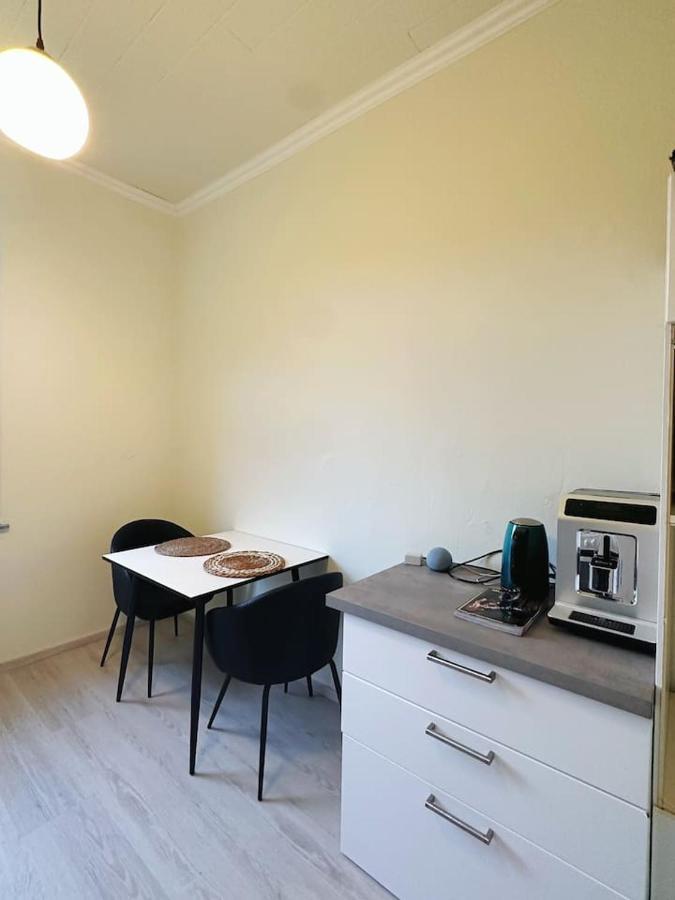 2 Schlafzimmer Waschenspuelmaschine Duisbourg Extérieur photo